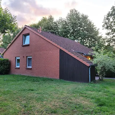 Hotel Zauberhaftes Urlauberdorf 44a *